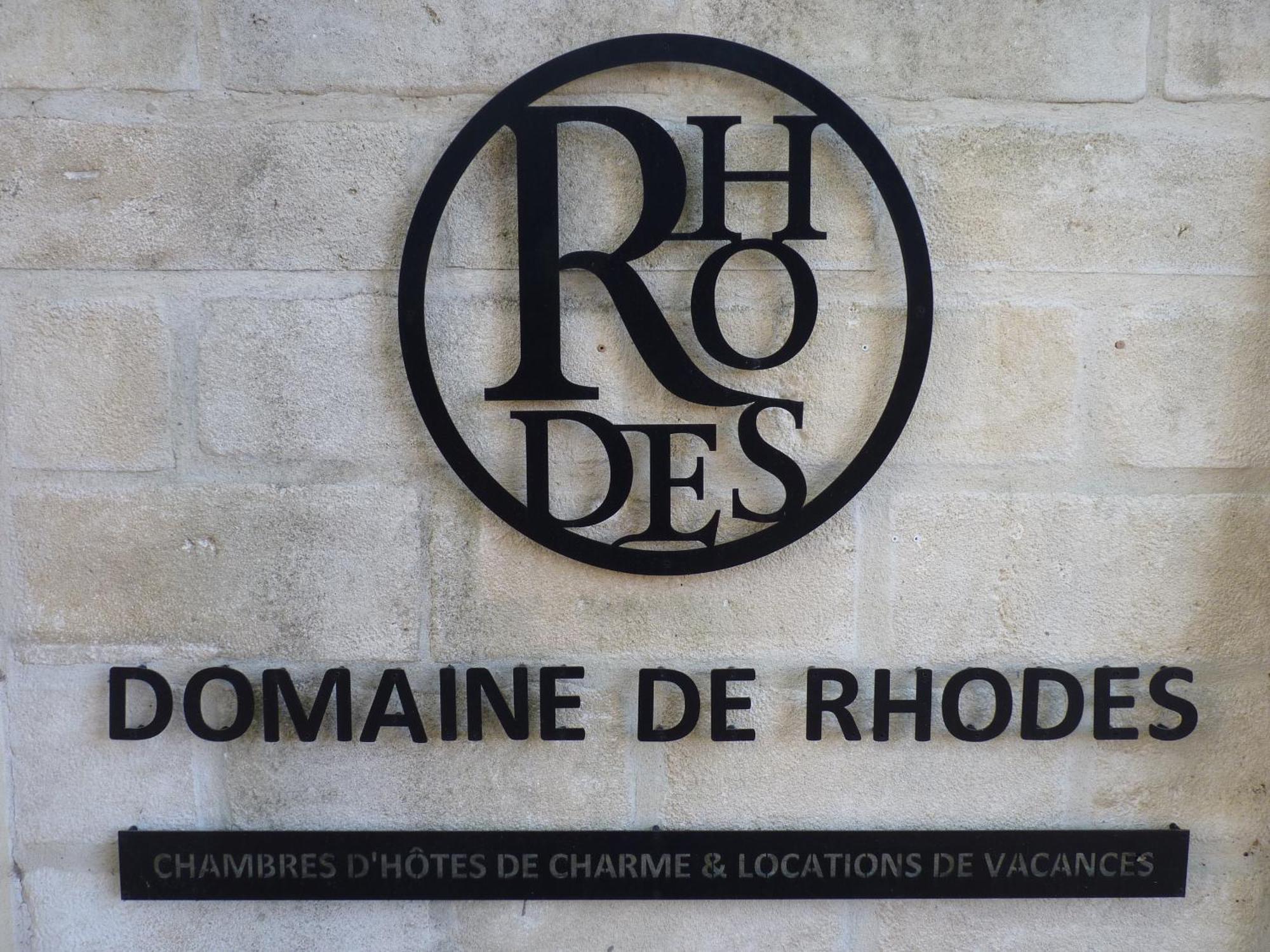 Domaine De Rhodes B&B Avignon Exterior foto