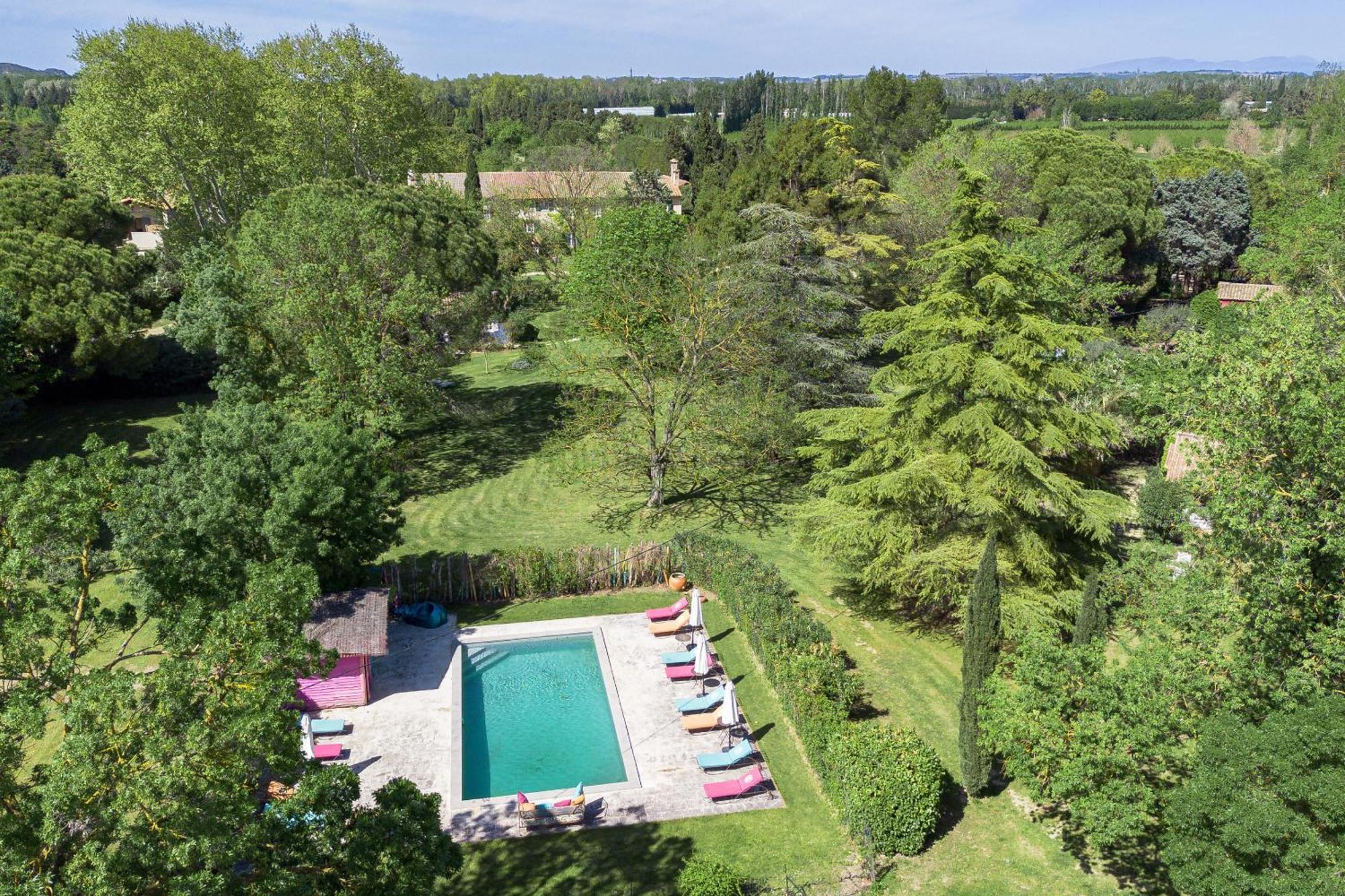 Domaine De Rhodes B&B Avignon Exterior foto